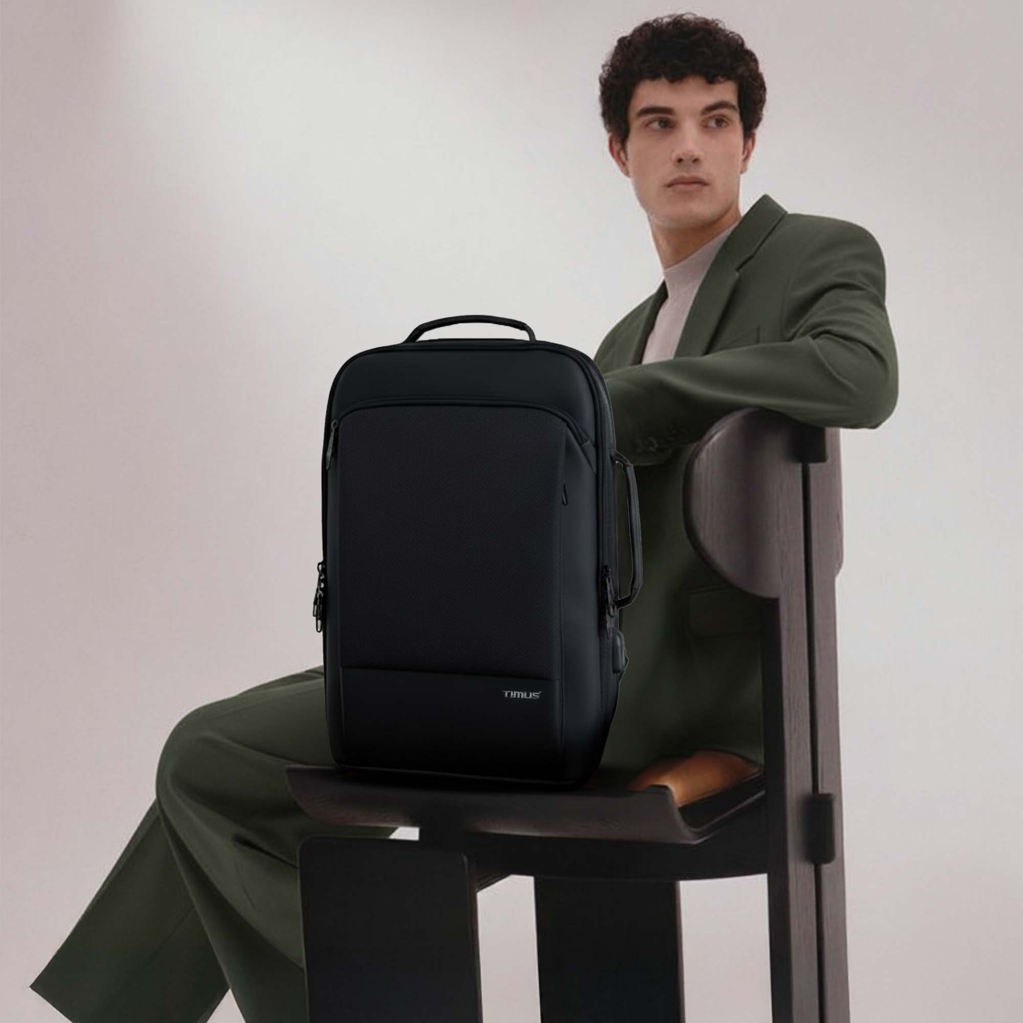 Timus Paris Laptop Backpack – Smart 23L Work Companion – Timus Lifestyle